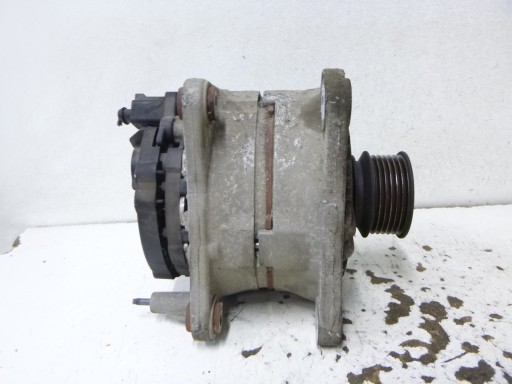 Alternator Seat Leon und Golf IV Toledo II 1.6 16V 028903028D Bosch 90A 14V