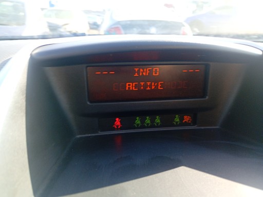 Peugeot 207 07-13 EKRAN display of the dashboard ROZDZIELCZEJ