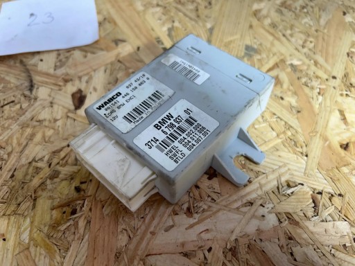 control unit springing pneumatycznego BMW 5 F10 F11 2013 6798937