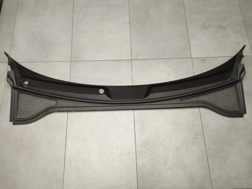 Audi Q3 F3 torpedo plastic 83C819403A UK