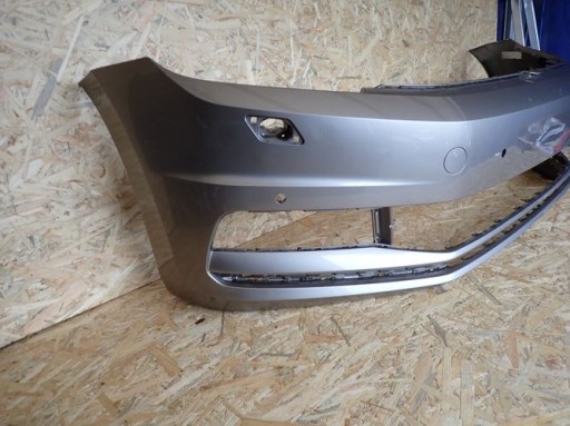VW TOURAN 15- front bumper front