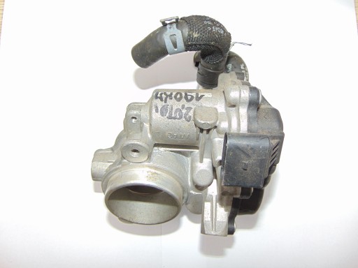 VW PASSAT B8 2.0 TDI дроссельная заслонка 04L128063R