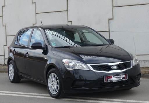 Kia Ceed I Hatchback 5d Facelifting 1.6 DOHC CVVT 126KM 2009