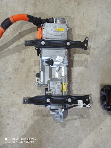 Гібридний конвентер BMW 42013606