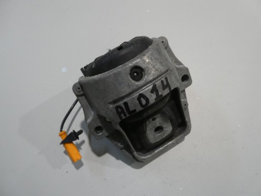 engine mount AUDI A4 B8 2.0 TDI 8K0199381