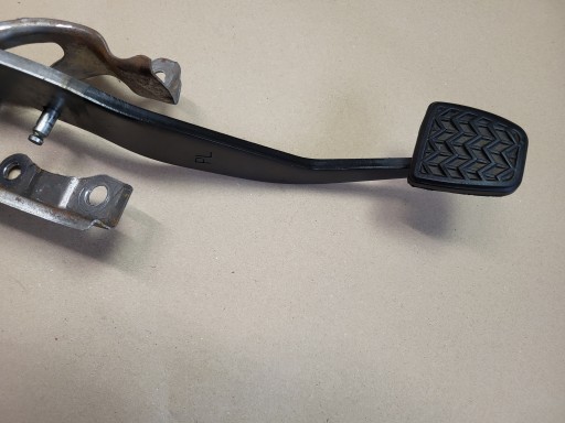 PEDAL Bremse Sensor STOPU Stütze Halter TOYOTA YARIS II OE EUROPA