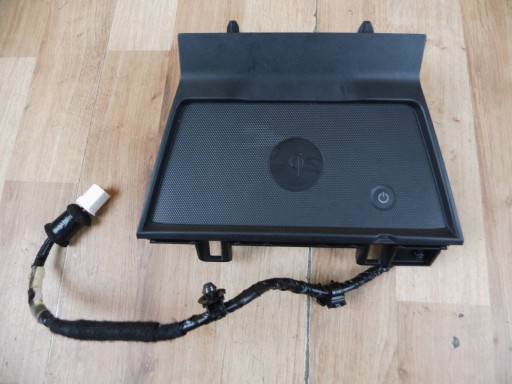 KEAG66CH0A - Беспроводное индуктивное автомобильное зарядное устройство mazda cx-5 ii kf 2023-2025>