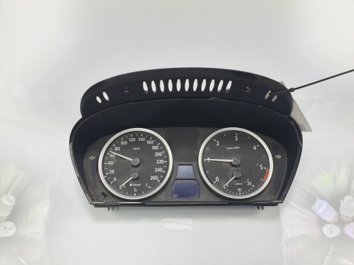 dials clock 6974576 BMW E61