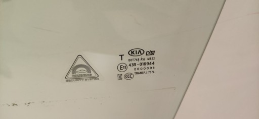 KIA STONIC window door left front front PRZEDNICH of left 17-21