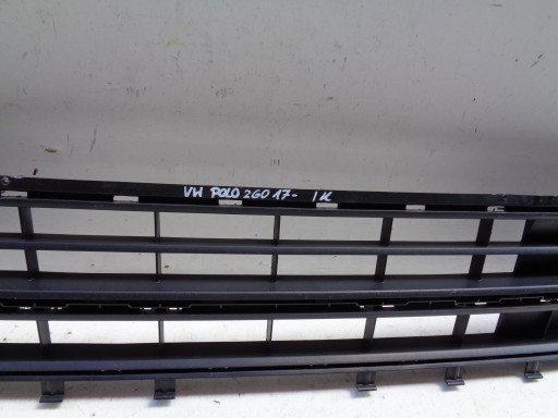 GRIGLIA PARAURTI VW POLO 2G 2G0 17