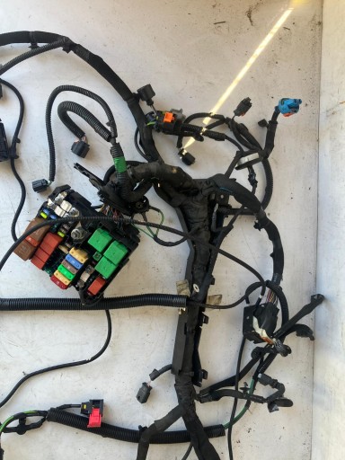 bundle wiring KOMORY of the engine PEUGEOT 208 II 1.5 BLUE HDI MANUAL