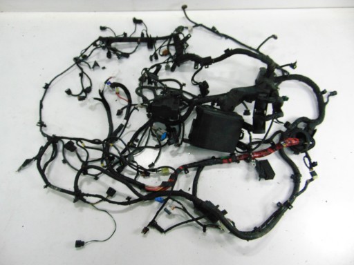 91413-2Y704 - УСТАНОВКА МОТОРНОГО ОТСЕКА HYUNDAI IX35 2.0 CRDI