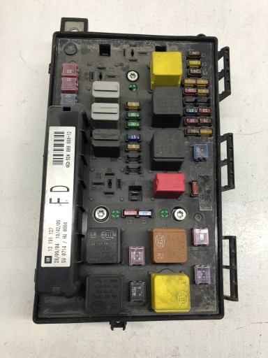 БЛОК ЗАПОБІЖНИКІВ OPEL 13191127