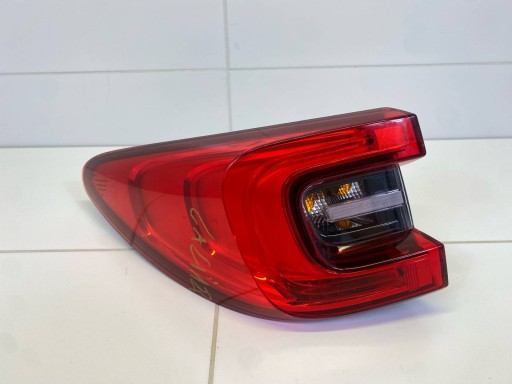 light rear left side Renault Kadjar 2018 255552478R