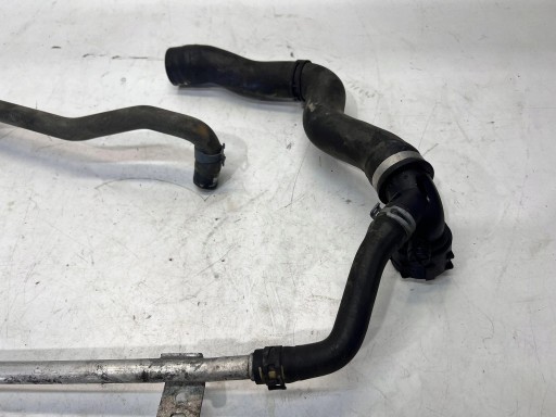 vedení hadice vody AUDI Q5 FY 80A121070C