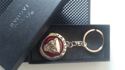 Брелок Jaguar XJ XF F-Pace E-Type подарочная коробка