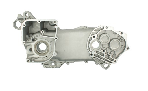 139E0501 - ЦЕНТР ДВИГУНА - КОРПУС ГОЛОВНОГО ВАЛА ЛІВИЙ 4T GY6 139QMB- 40CM