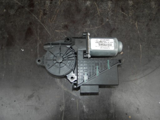 Мотор стеклоподъемника левый передний skoda fabia i lift 6y1959801