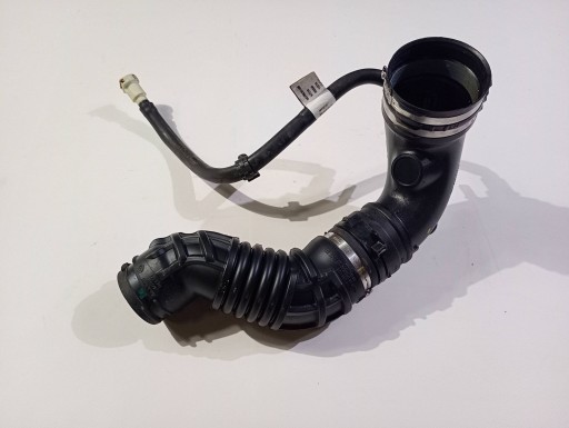 hose pipe wiring air hose of the intercooler Maserati Levante 2017