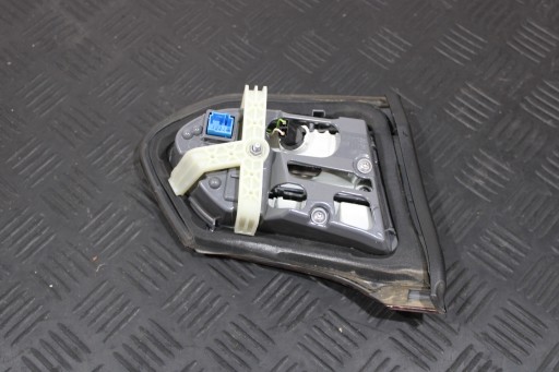 light bonnet right rear part A2059066000 MERCEDES C-KLASA W205 1.6 CDI