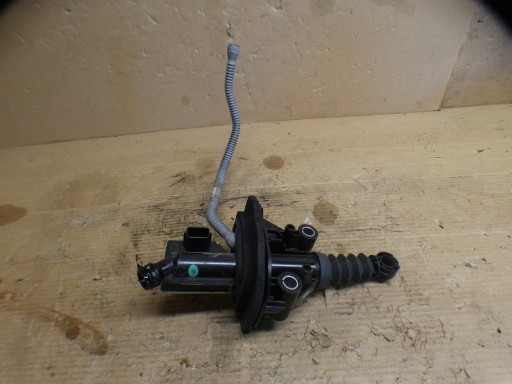 Pompa WYSPRZEGLIK frizione 306106232R RENAULTMEGANE IV