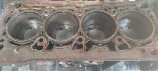 День 2.0 tfsi 06k103023E в очень хорошем состоянии