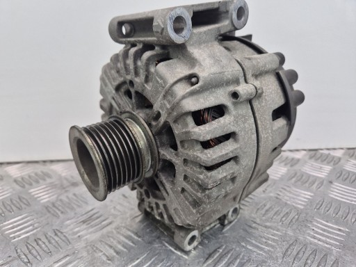 Mercedes ML350 W166 3.0 alternator A0009060903 OM642.826