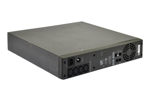 Sc1000i apc smart-ups джерело безперебійного живлення 1000va 230v rs-232 2u/башта