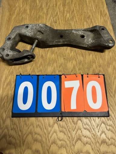 22 32 - ОПОРА КОРОБКИ ПЕРЕДАЧ BMW F11 ŁAPA 22326777615