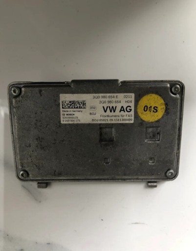 Volkswagen audi seat skoda камера с функцией помощи при движении по полосе 3q0980654e