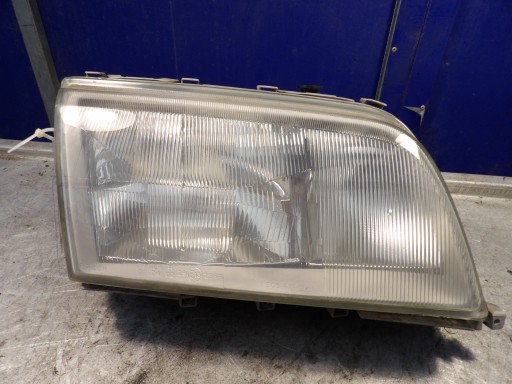 Mercedes C klasa W202 light front right 0301036202