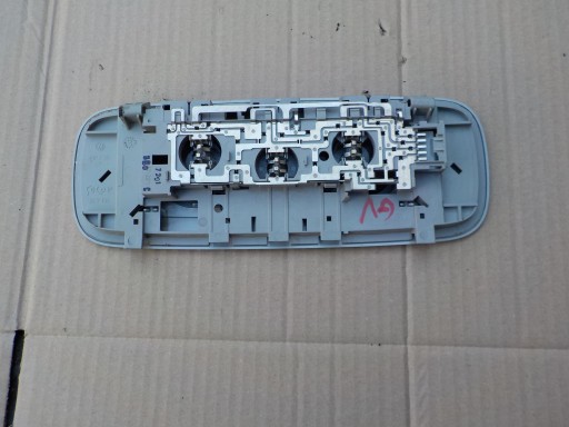 světlo osvětlení kabiny vw golf V kombi 2007r