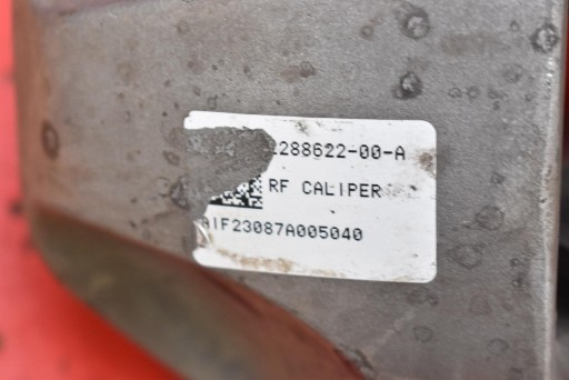 caliper brake right front 2288622-00-A TESLA MODEL Y 78.4 kWh 514 KM 20