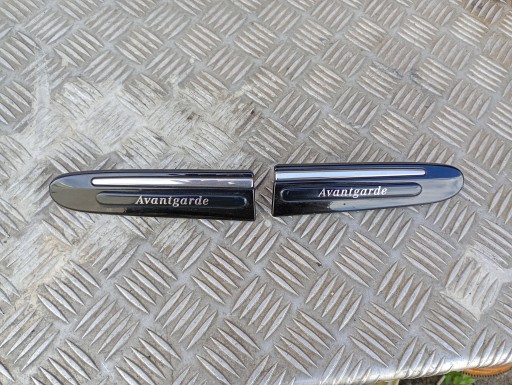 Mercedes W211 Leiste Schutzleiste des Kotflügels links oder rechts Avantgarde a2116902862 197