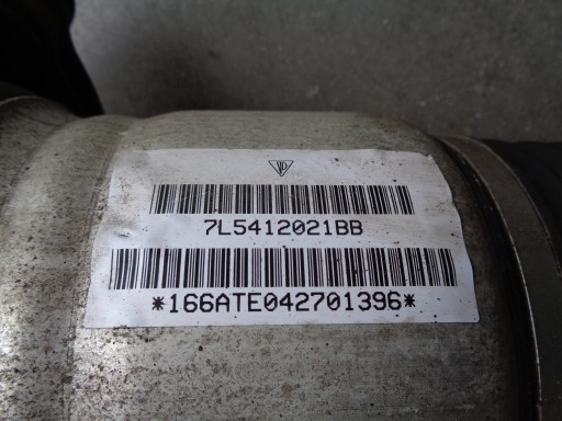 shock absorber front left PORSCHE CAYENNE and 7L
