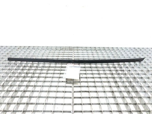 НАКЛАДКА ПЕРЕДНЬОГО ВІКНА ЛІВА VOLVO V70 III 07-16 31214493