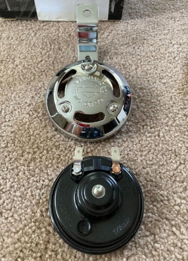 69181-02 - Harley Davidson Dyna, Хромированный Рог.