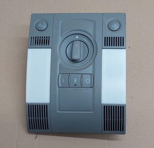 4e0947097A - Лампа Audi A8 D3