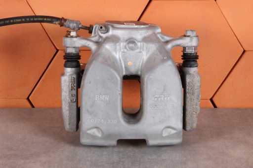 BMW G20 X3 G01 X4 G02 caliper brake right front 60/24/330 6882253 6 km