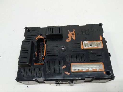 modulo 8200652284 BCM L2R Renault Clio III (2005-2014)
