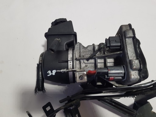 MERCEDES W164 LIFT servo pump electrical