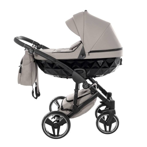 Дитяча коляска Junama Basic 05