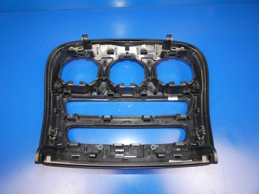 MERCEDES C KLASA W205 frame of the dashboard TUNELU RADIA KRATEK air conditioning devices front cover