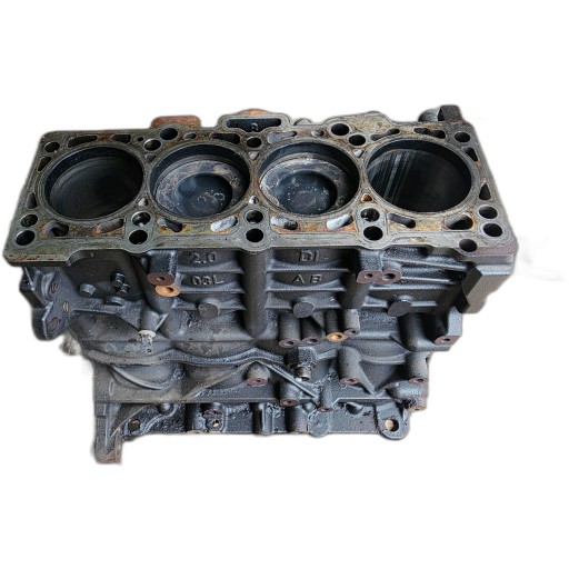 BLOK DOL of the engine crank AUDI A4 B8 A5 8T Q5 8R A6 2.0 TDI CAH 03L021AB 19/26