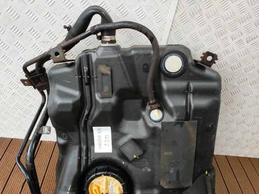 MAZDA 3 BL 09-13 2.2 CITD fuel tank tank pump WLEW KOMPLET