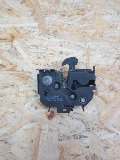 ALFA ROMEO GIULIA ЗАМОК КАПОТА ПРАВИЙ 50547304