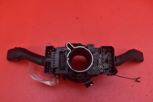 Commodo essuie glace PAJAK 4B0953503H 8L0953513G SKODA FABIA 1 5D HB 99-04