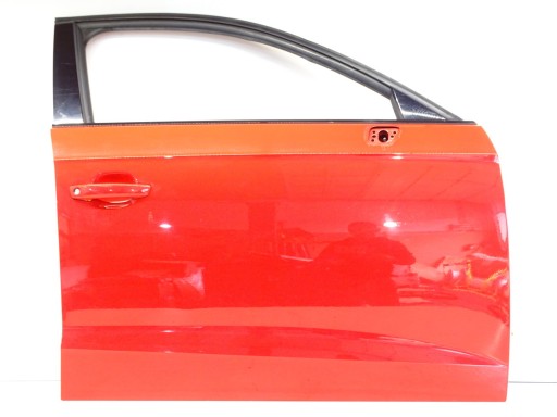 dvere pravé pravý predok predné AUDI A3 8V 5D SPORTBACK červene