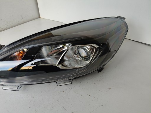 NO-WA-- light left REFLEKTOR FORD FIESTA MK8 17- ST dark LED