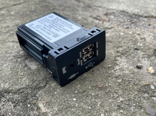 Lexus NX EX RX 86190-24030 USB-переключатель розетки